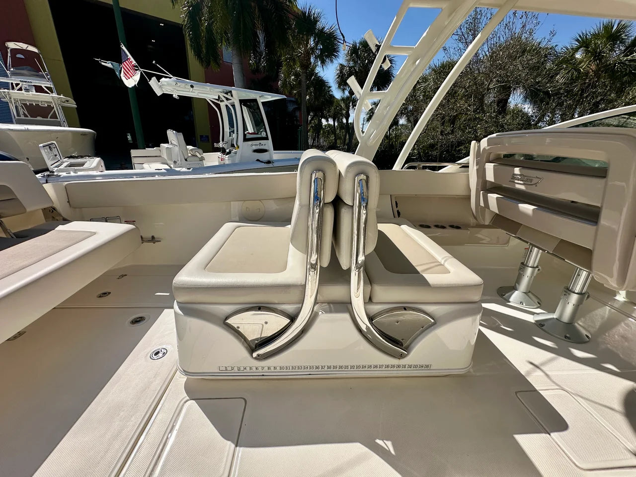 2024 Boston Whaler 320 VANTAGE 32.0 feet, Jupiter, Florida #15
