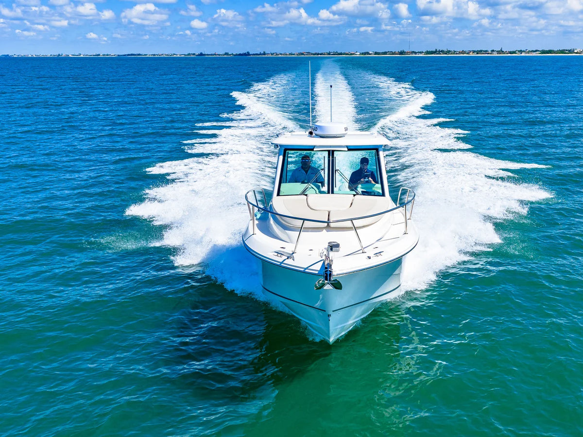 2027 Boston Whaler 285 Conquest 28.0 feet, Venice, Florida #3