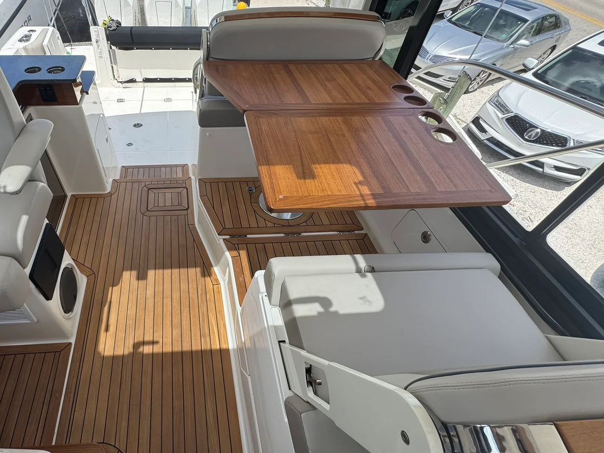 2025 Boston Whaler 365 Conquest 36.0 feet, Naples, Florida #31