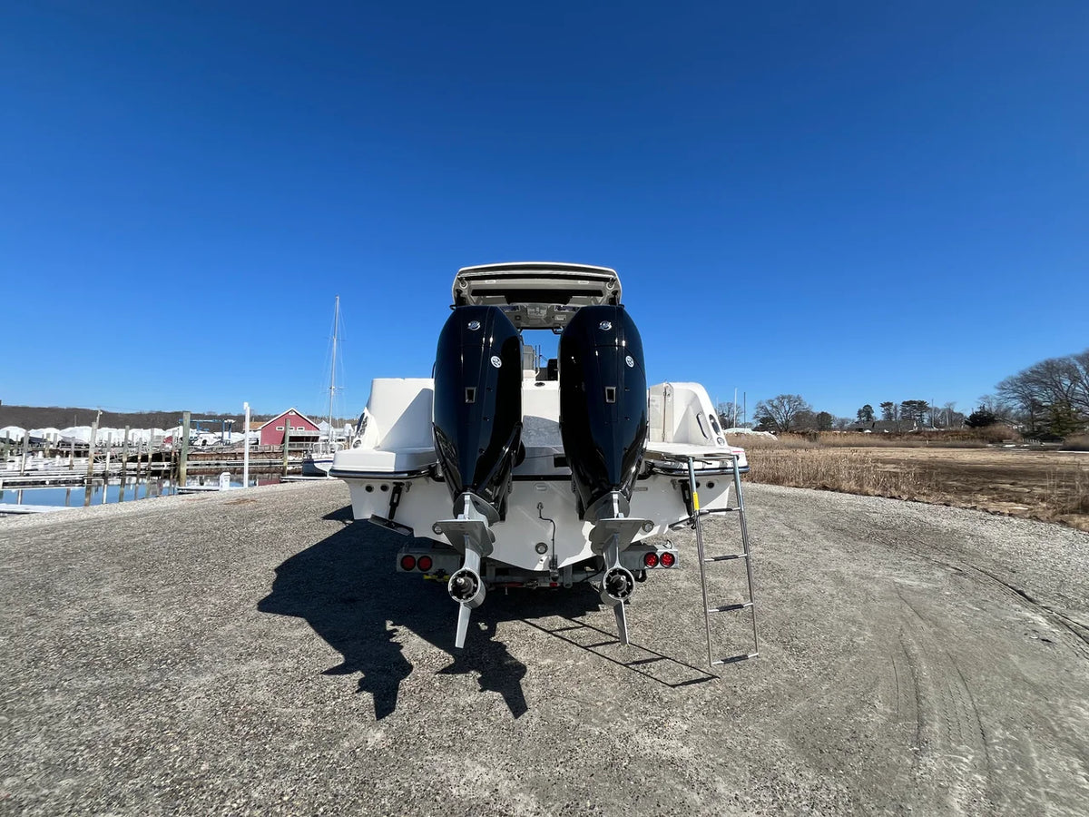 2026 Boston Whaler 325 Conquest 32.0 feet, Westbrook, Connecticut #15