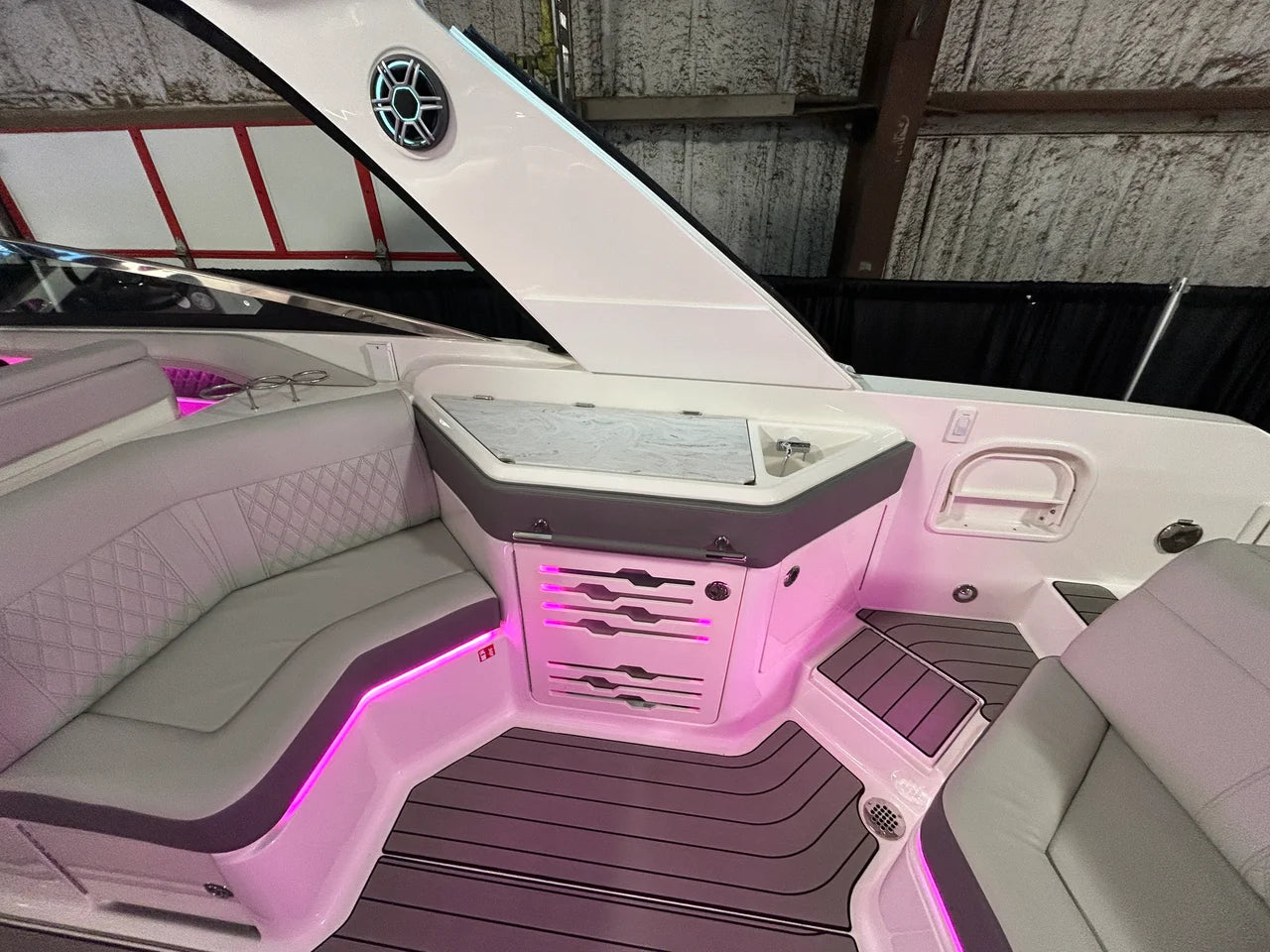 2026 Sea Ray SLX 310 Outboard 31.0 feet, Grasonville, Maryland #23