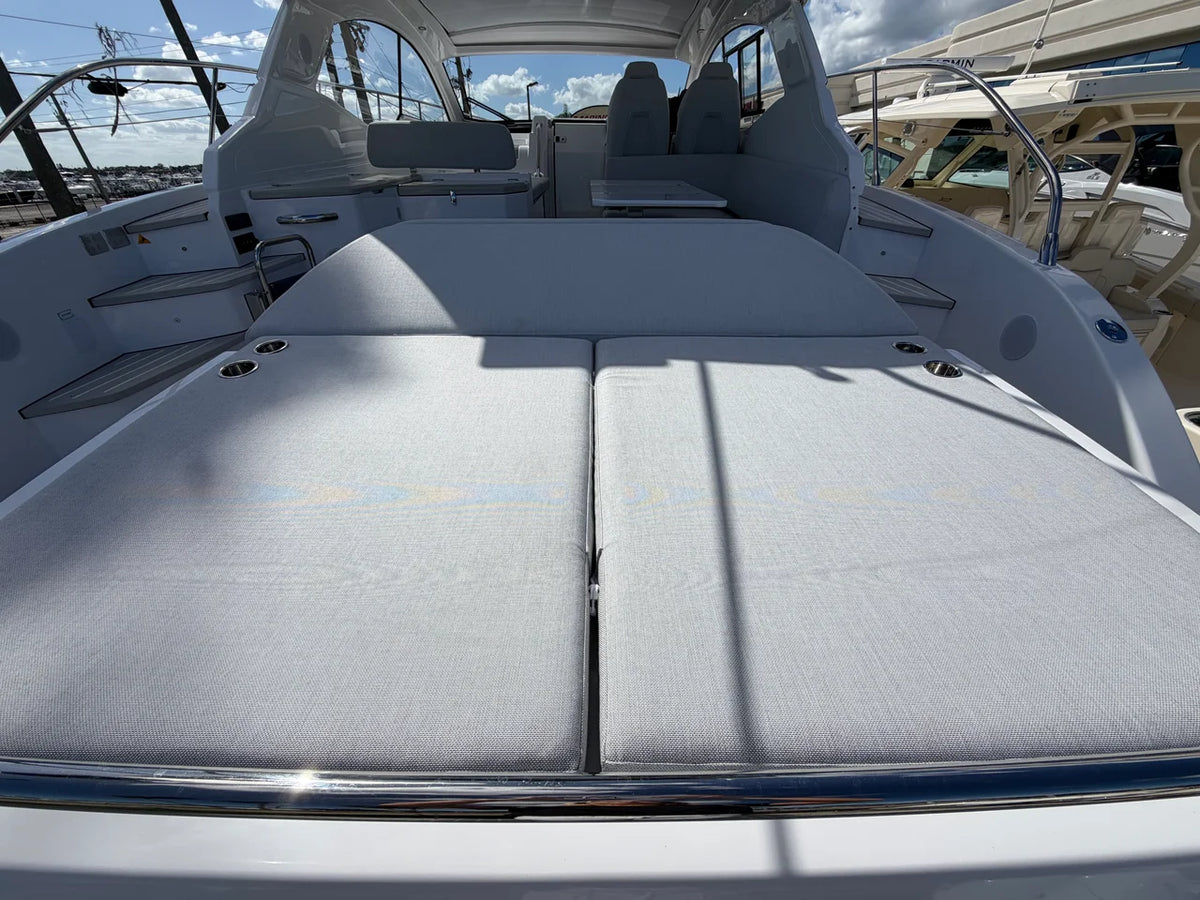 2027 Azimut A45 45.0 feet, Stuart, Florida #18