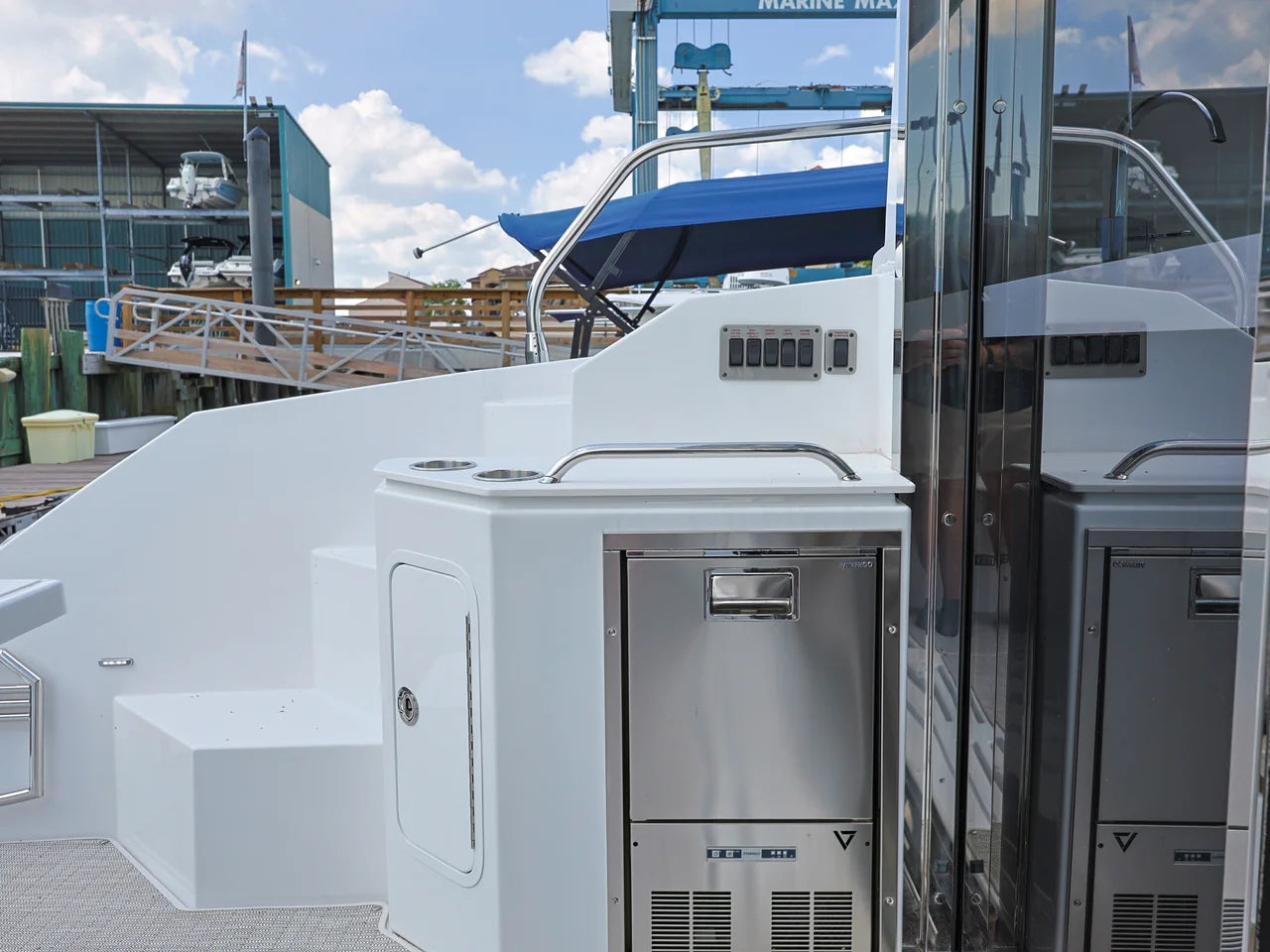 2026 Cruisers Yachts 42 Cantius 42.0 feet, Seabrook, TX #41
