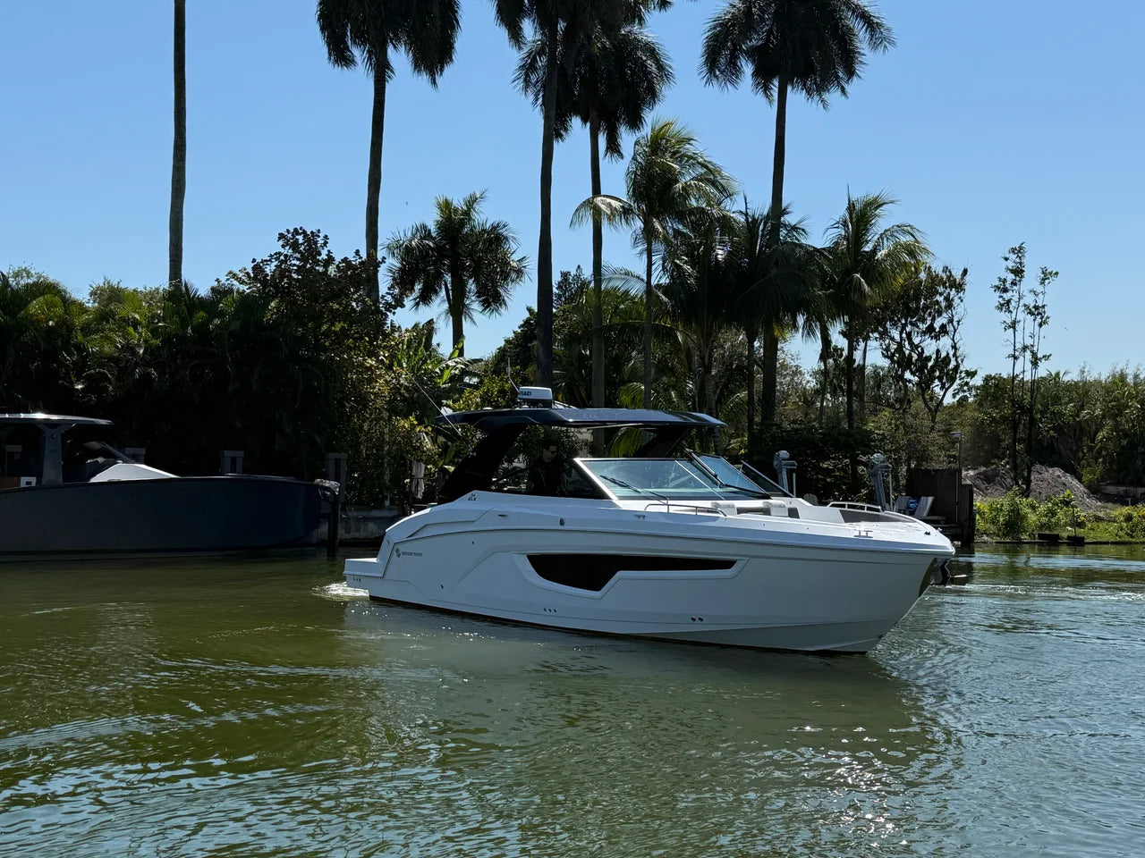 2022 Cruisers Yachts 34 GLS Outboard 34.0 feet, Miami, FL #6