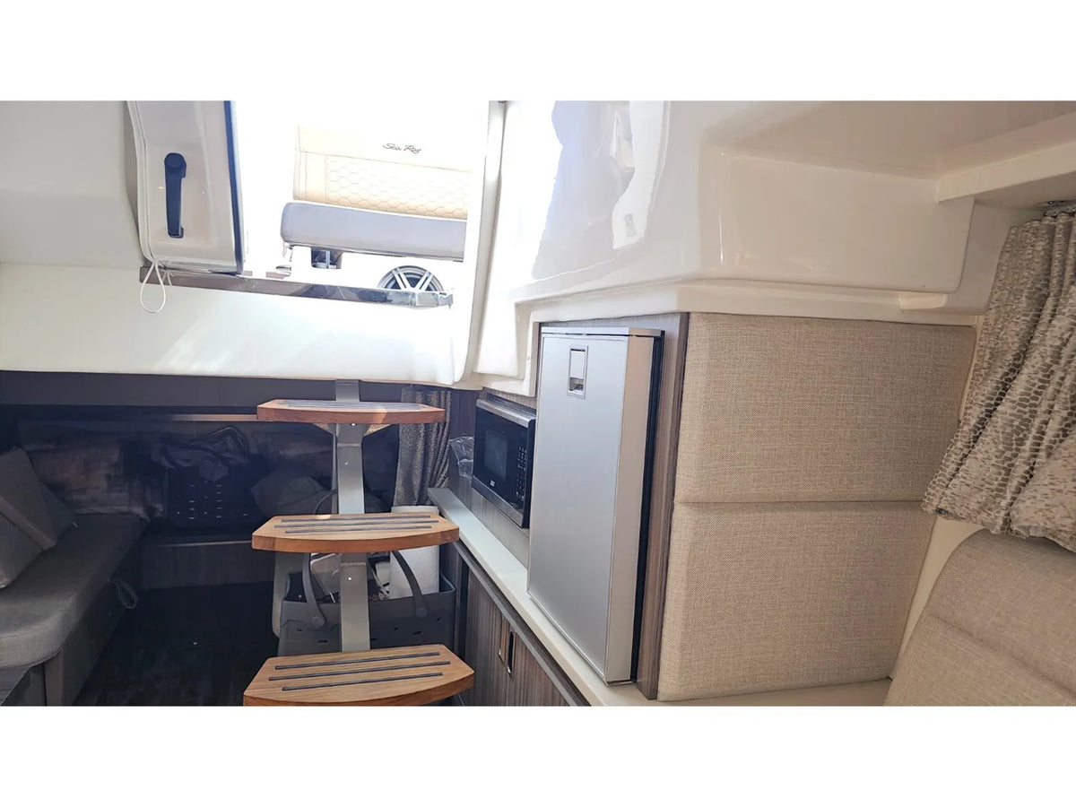 2026 Sea Ray 320 SUNDANCER COUPE OB 32.0 feet, Brick Township, New Jersey #19