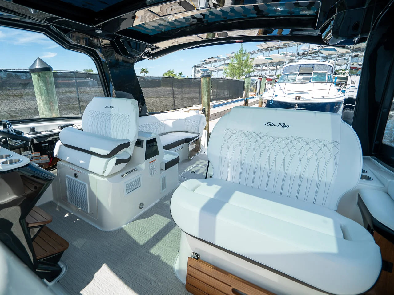 2026 Sea Ray Sundancer 370 Outboard 37.0 feet, Fort Myers, FL #14