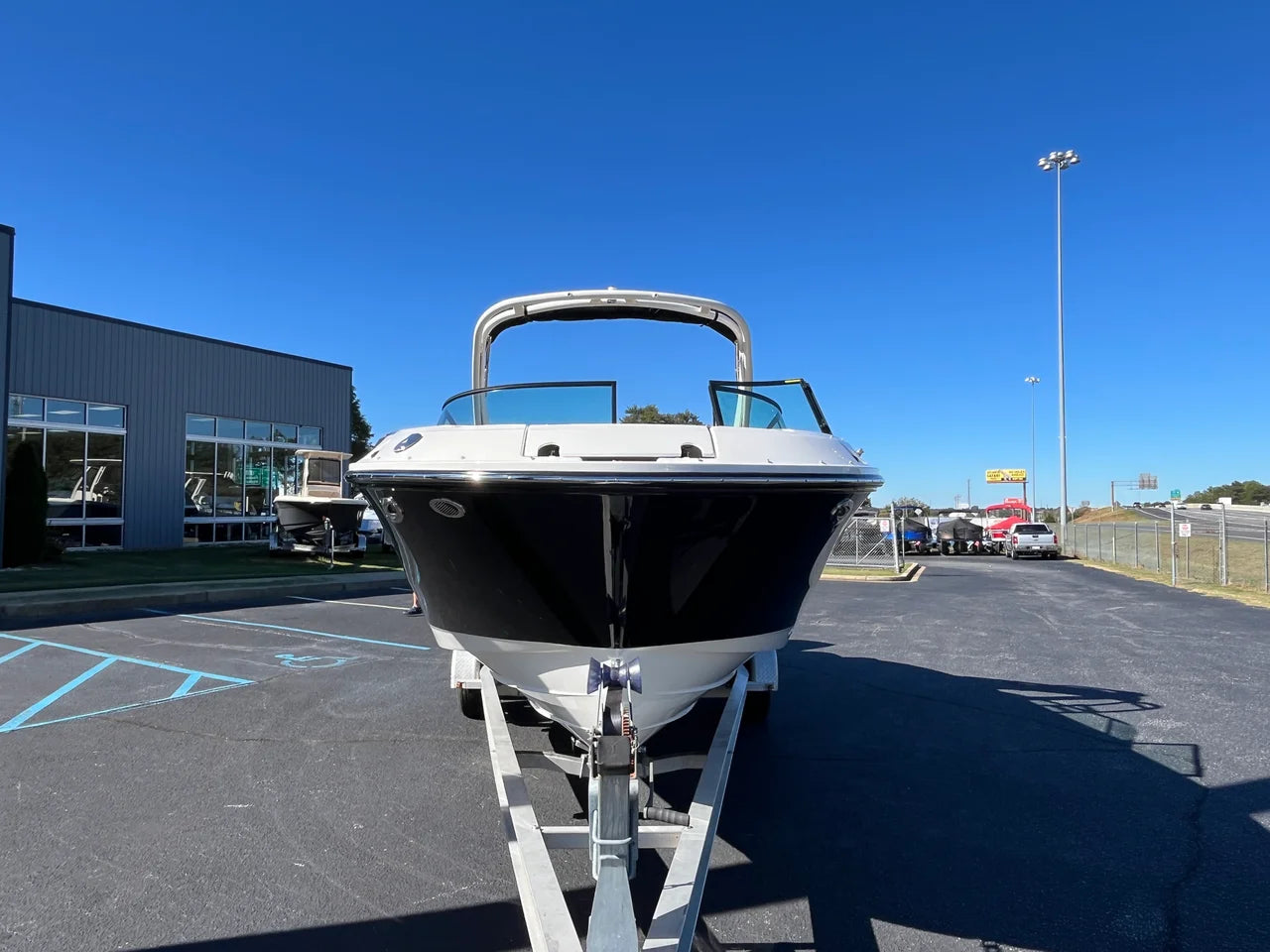 2026 Sea Ray SDX 250 Outboard 25.0 feet, Greenville, SC #9