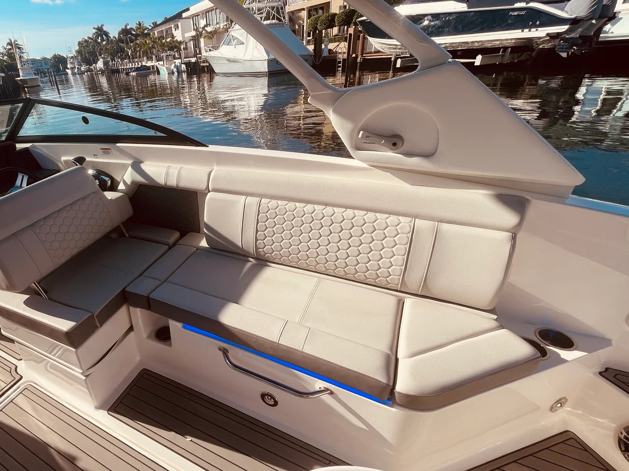 2023 Sea Ray 270 SDX OB 27.0 feet, Lighthouse Point, FL #25