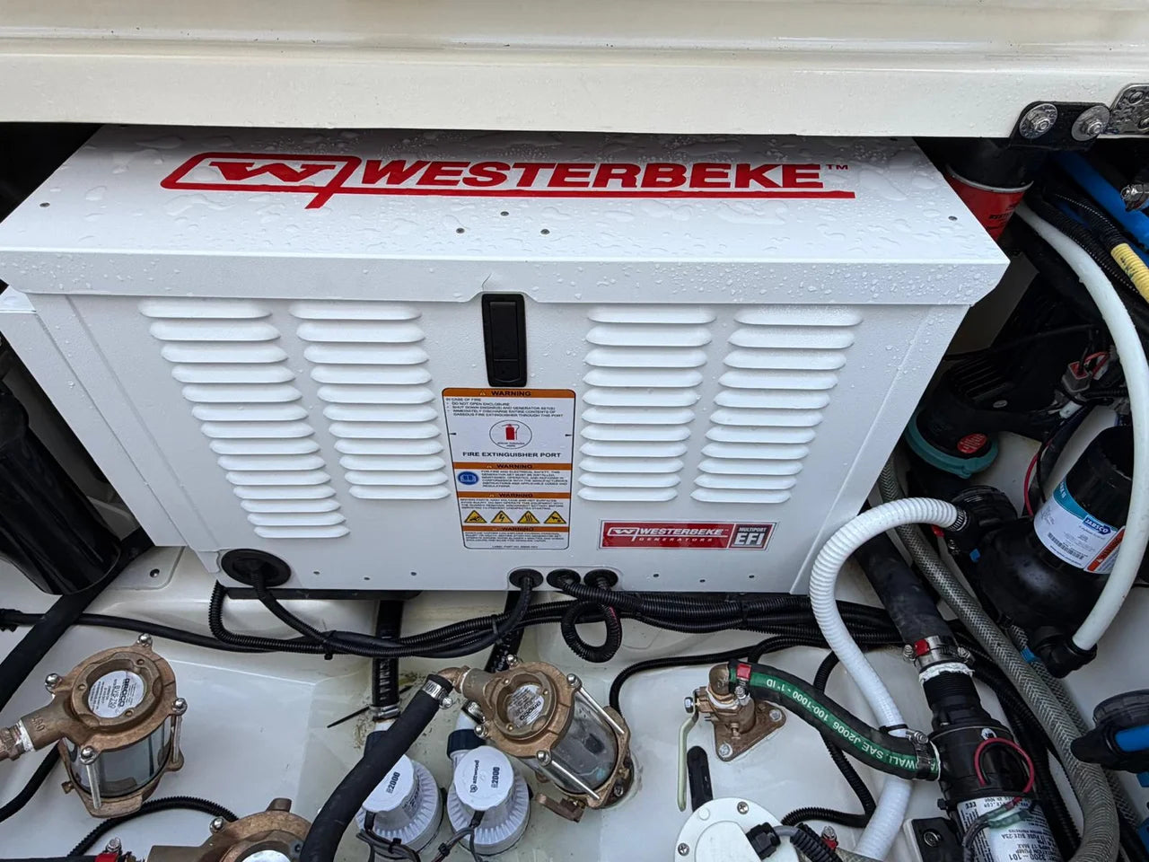 2022 Boston Whaler 350 REALM 35.0 feet, Key Largo, FL #56