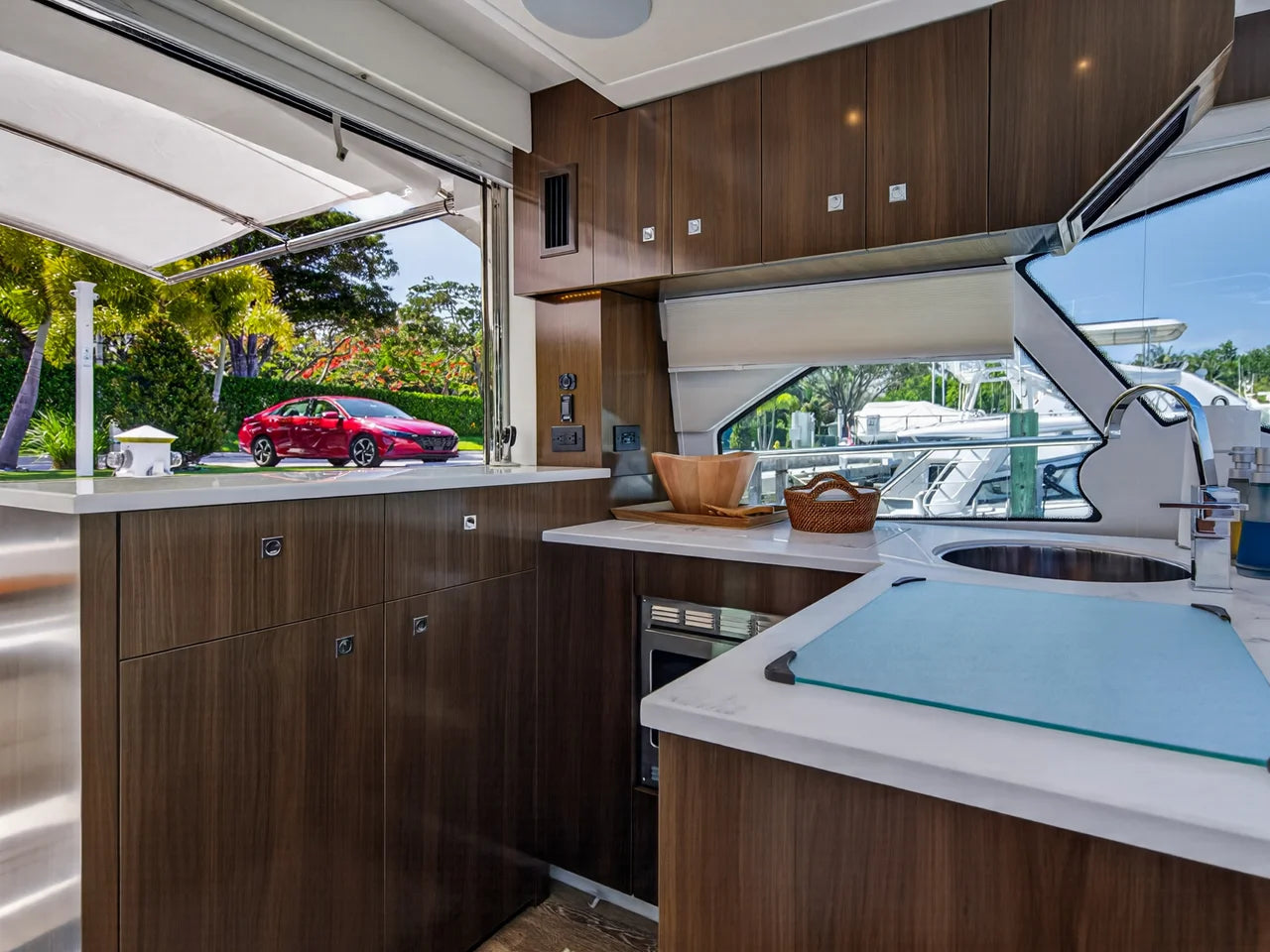 2023 Cruisers Yachts 50 CANTIUS 50.0 feet, Palm Beach, FL #36