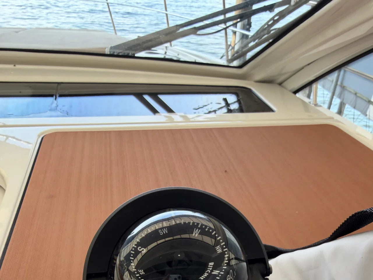 2015 Cruisers Yachts 390 EXPRESS COUPE 39.0 feet, Excelsior, Minnesota #22