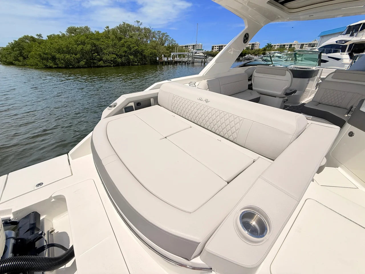 2026 Sea Ray SLX 310 Outboard 31.0 feet, St Petersburg, FL #30