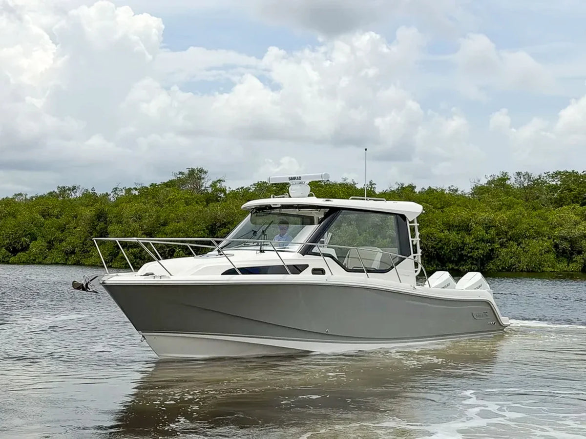2027 Boston Whaler 325 Conquest 32.0 feet, Fort Myers, FL #4