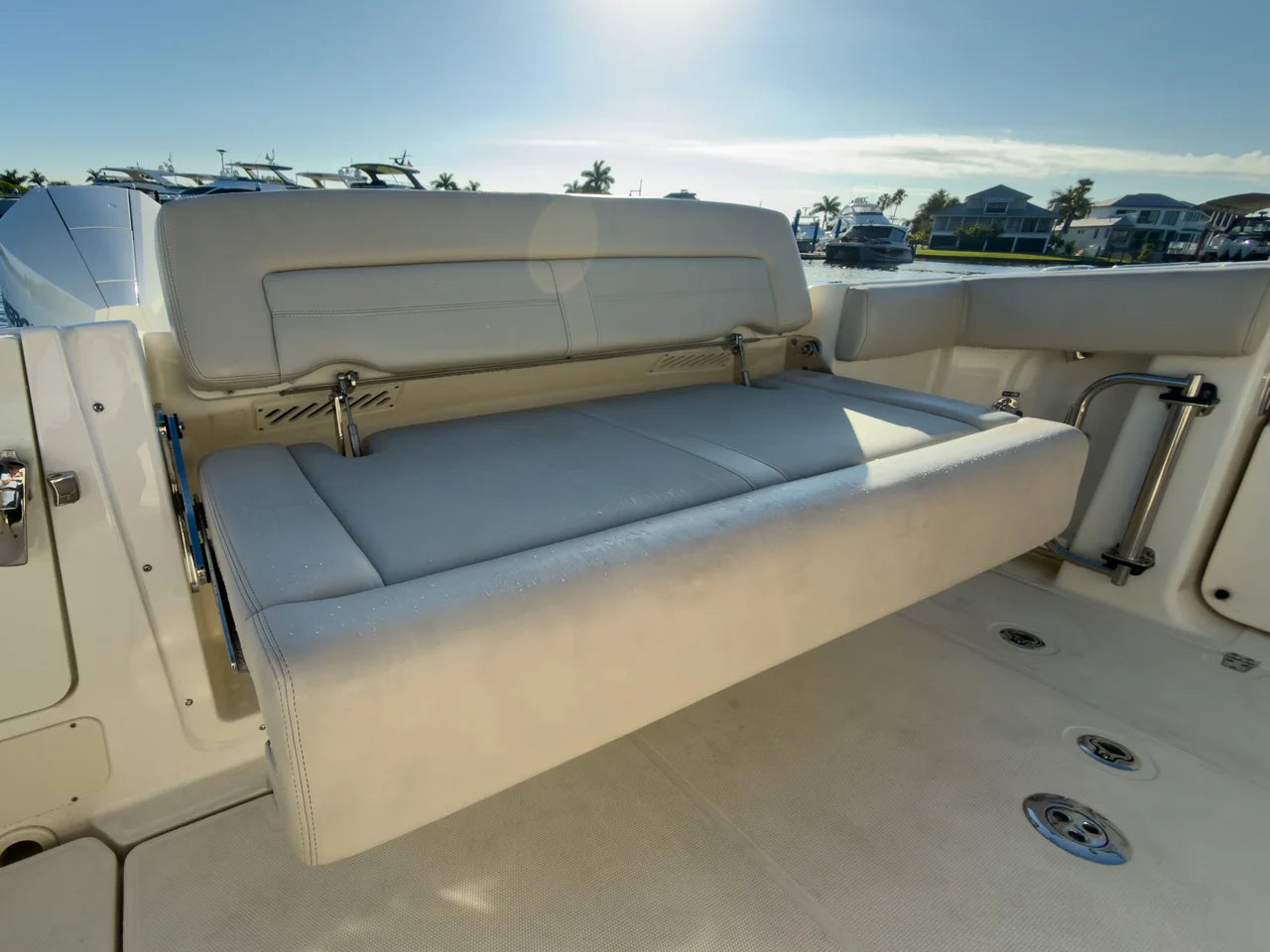 2022 Boston Whaler 350 Realm 35.0 feet, Fort Myers, FL #7