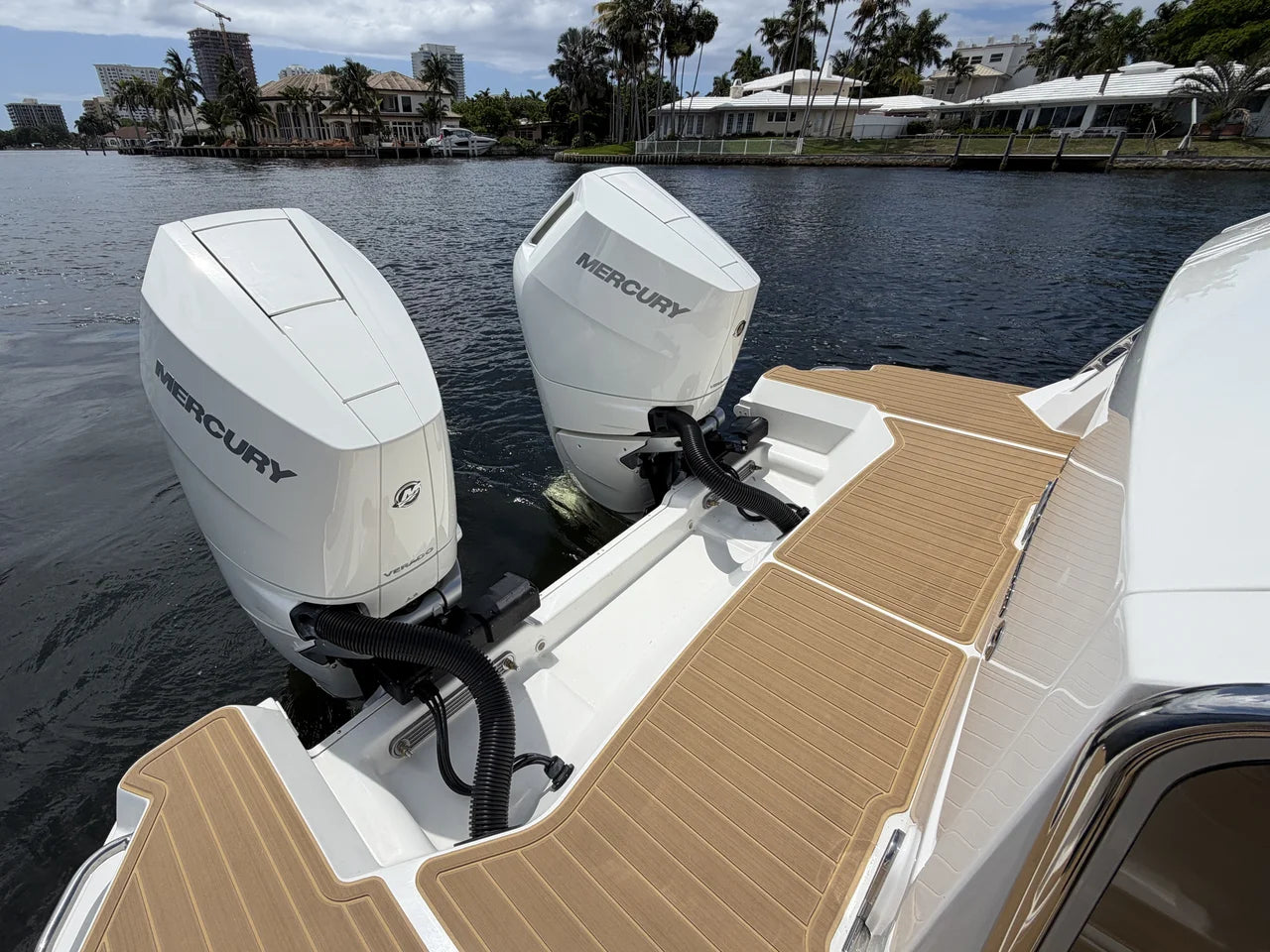 2026 Sea Ray Sundancer 320 Outboard 32.0 feet, Miami, FL #19