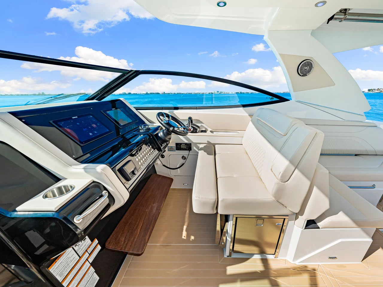 2026 Cruisers Yachts 38 GLS Outboard 38.0 feet, St Petersburg, FL #64