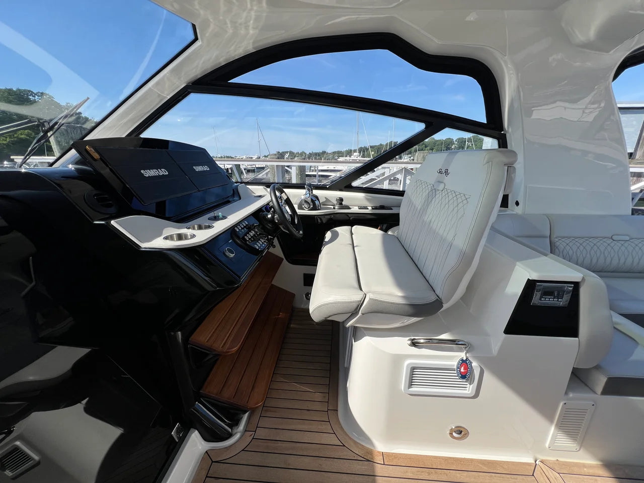 2023 Sea Ray 370 SUNDANCER OB 37.0 feet, Huntington, NY #40