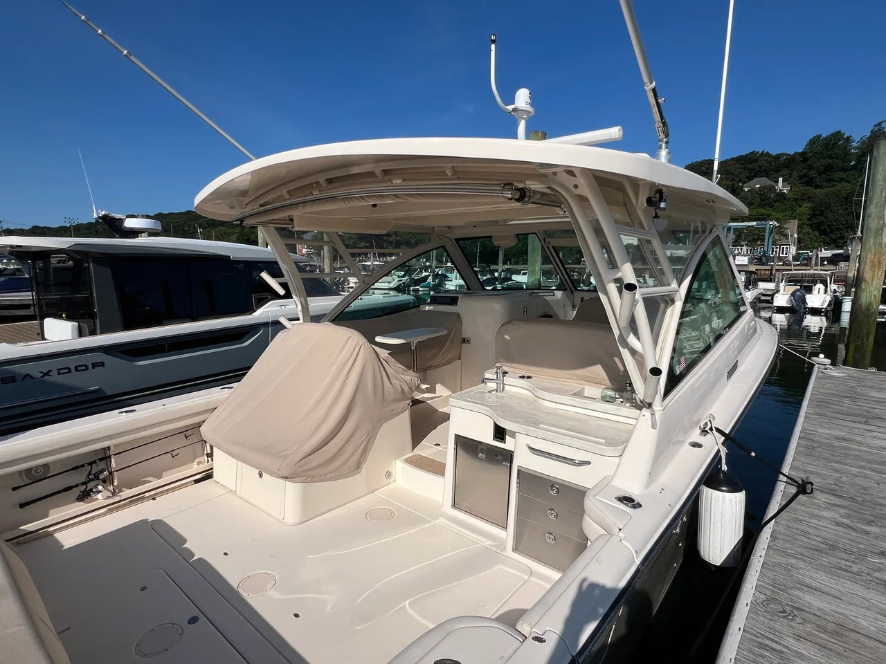 2017 Grady-White 375 FREEDOM 37.0 feet, Huntington, NY #9