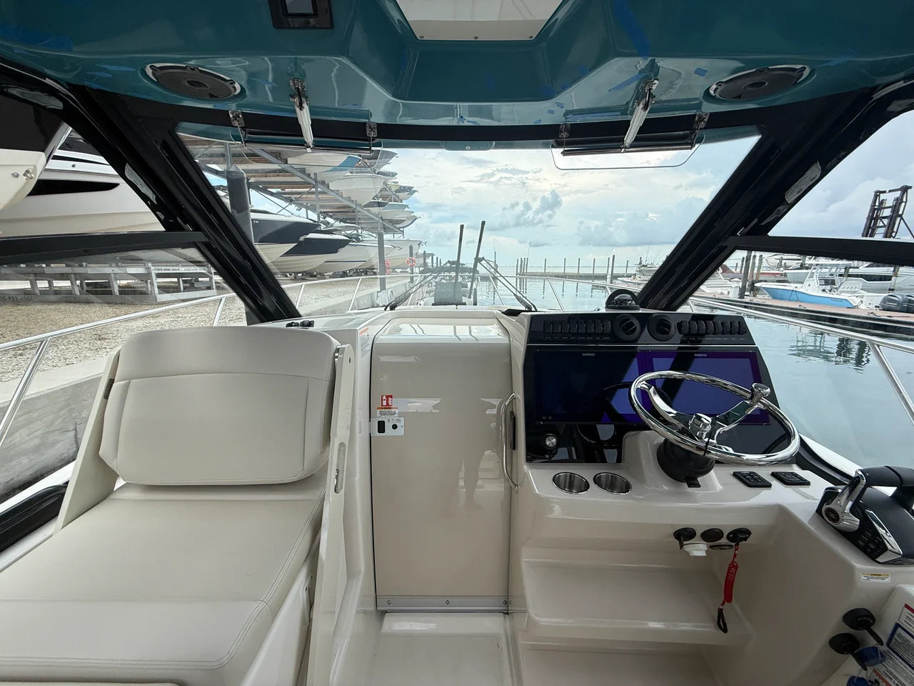 2027 Boston Whaler 325 Conquest 32.0 feet, Sarasota, FL #14
