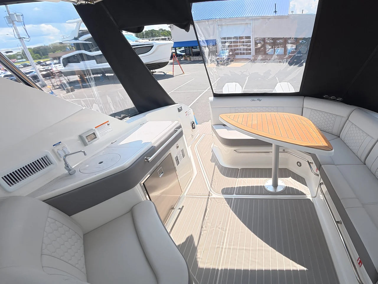 2026 Sea Ray Sundancer 320 Outboard 32.0 feet, Brick Township, New Jersey #4