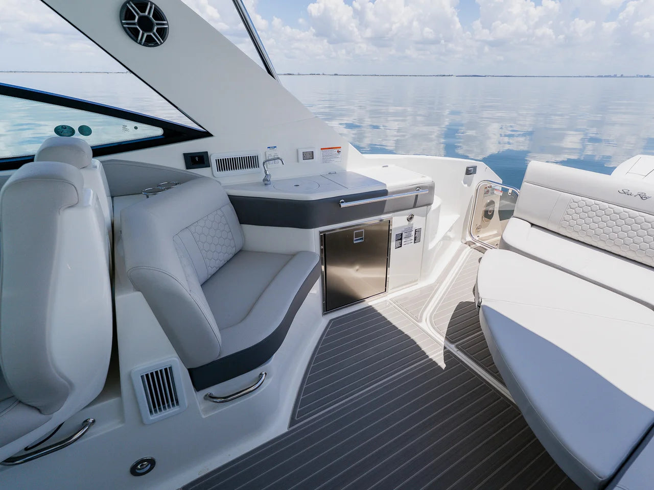 2027 Sea Ray Sundancer 320 Outboard 32.0 feet, Clearwater, Florida #30