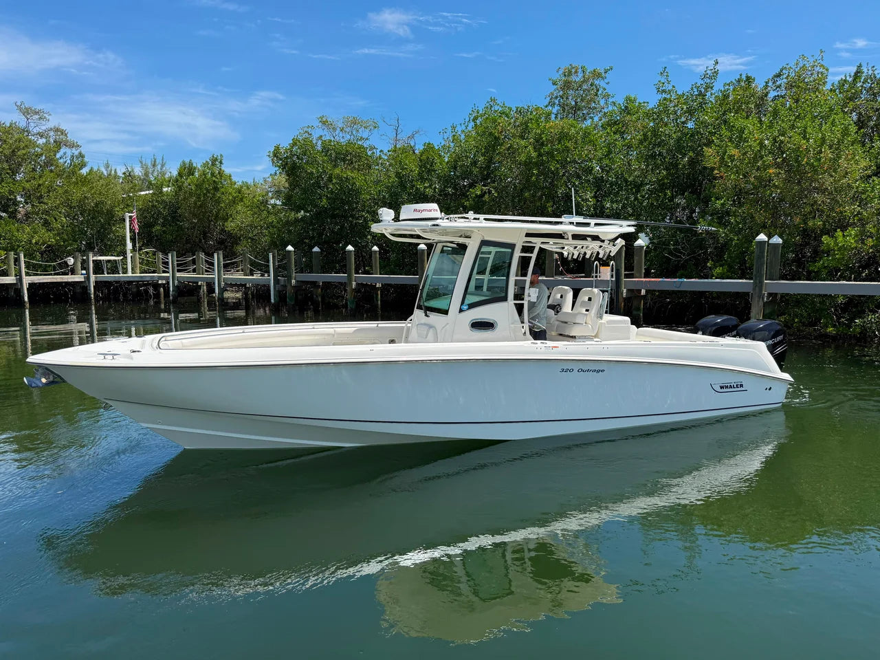2012 Boston Whaler 320 OUTRAGE 32.0 feet, Key Largo, FL #6