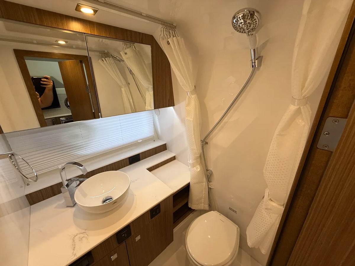 2027 Cruisers Yachts 42 GLS 42.0 feet, Lake Ozark, MO #51