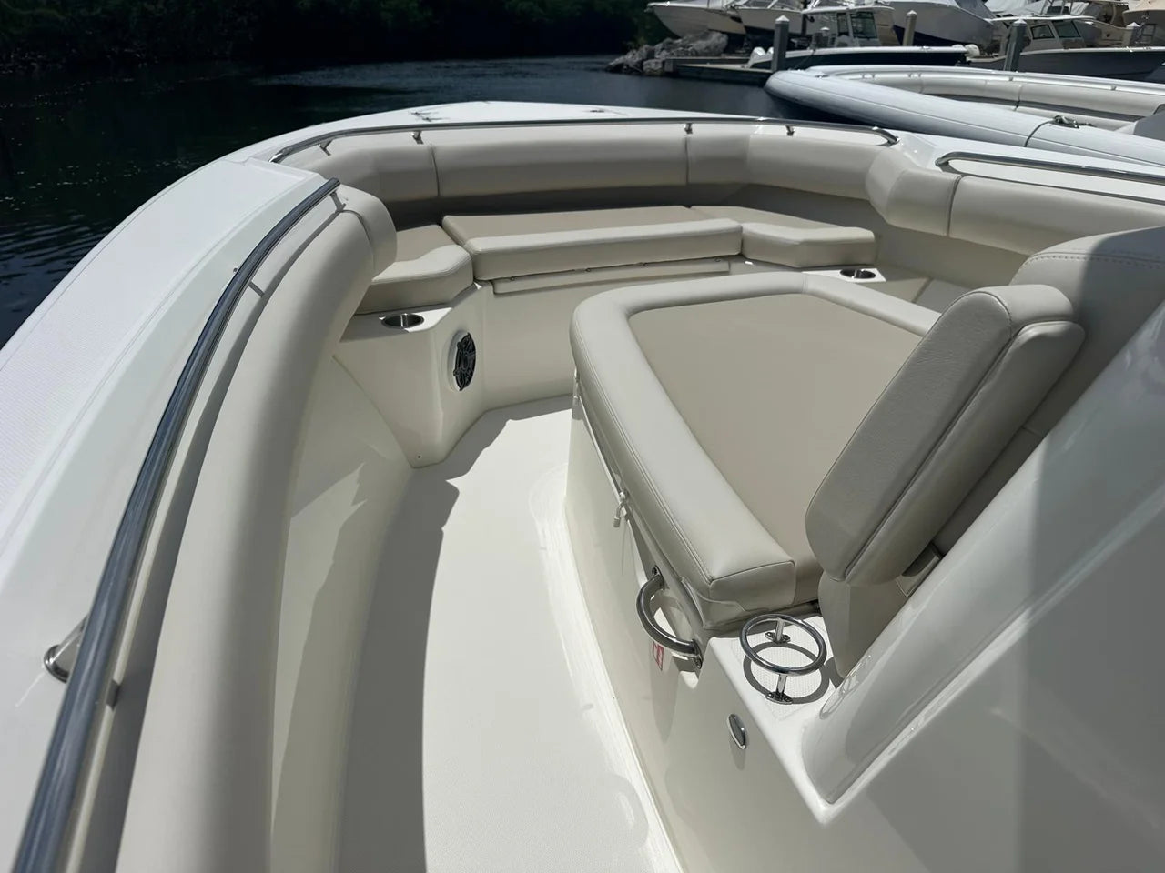 2026 Boston Whaler 280 Outrage 28.0 feet, Key Largo, FL #19