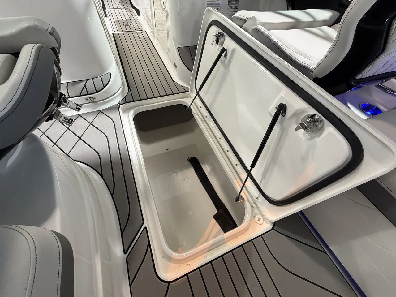 2027 Sea Ray SLX 260 Outboard 26.0 feet, Cornelius, North Carolina #31