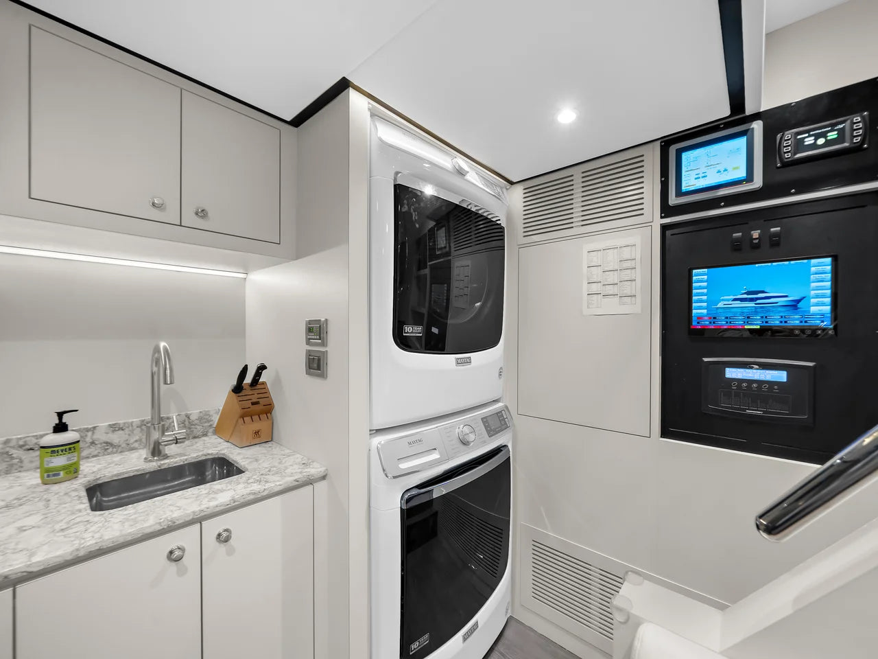 2024 Ocean Alexander 32L 106.0 feet, Miami, FL #56