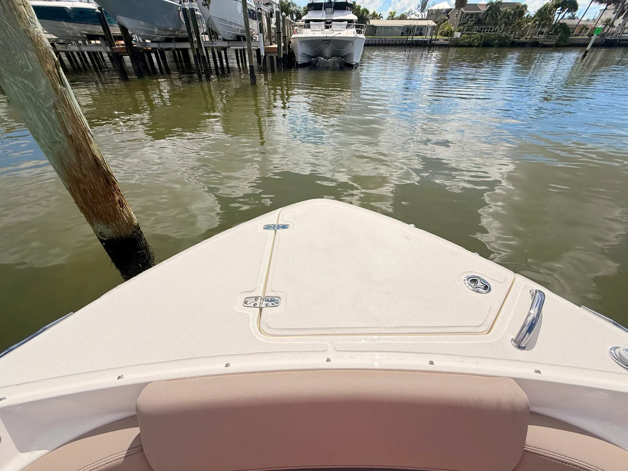 2027 Boston Whaler 330 Vantage 33.0 feet, St Petersburg, FL #86