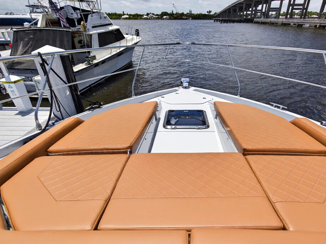 2026 Cruisers Yachts 46 Cantius 46.0 feet, Stuart, Florida #77