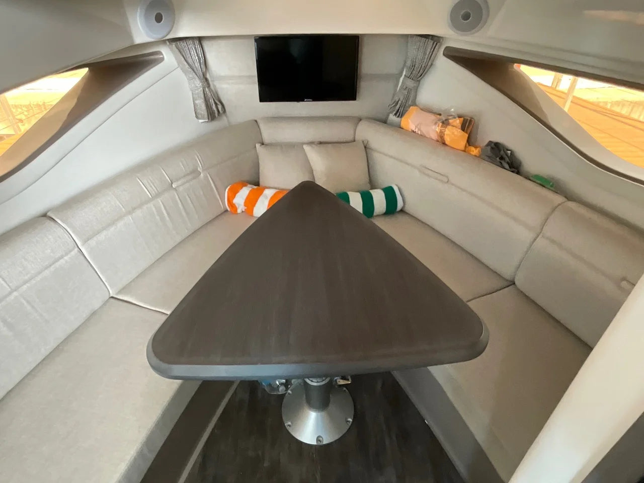 2024 Sea Ray 320 SUNDANCER OB 34.0 feet, Jacksonville Beach, Florida #17