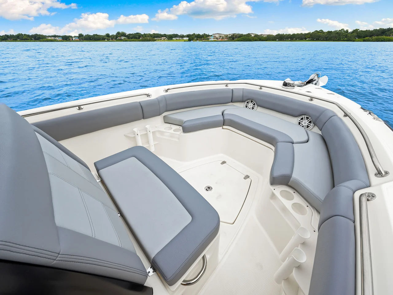 2025 Boston Whaler 230 Outrage 23.0 feet, Clearwater, Florida #59