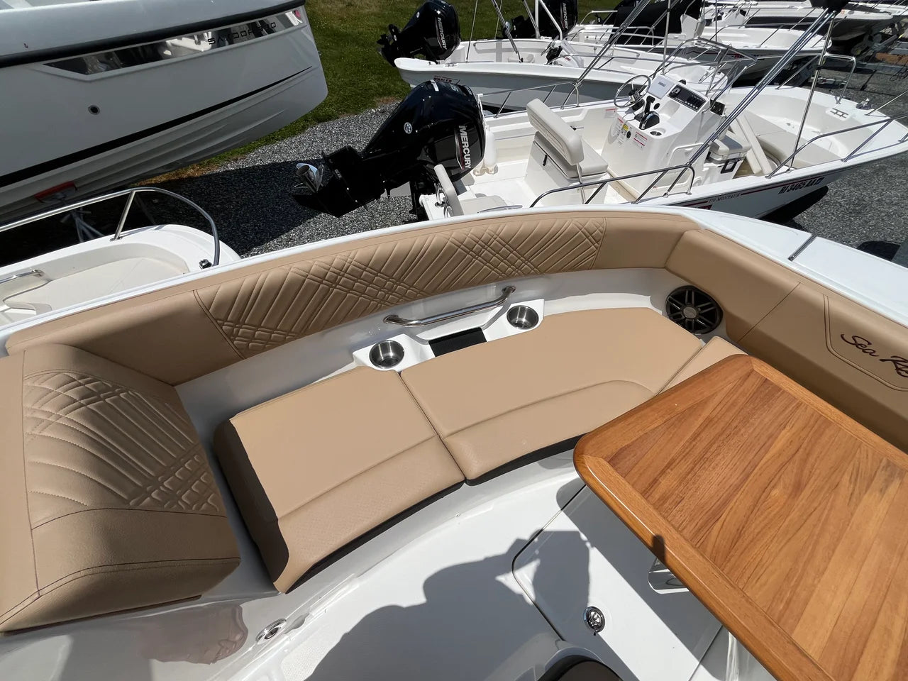 2026 Sea Ray SDX 250 Outboard 25.0 feet, Wakefield, RI #21