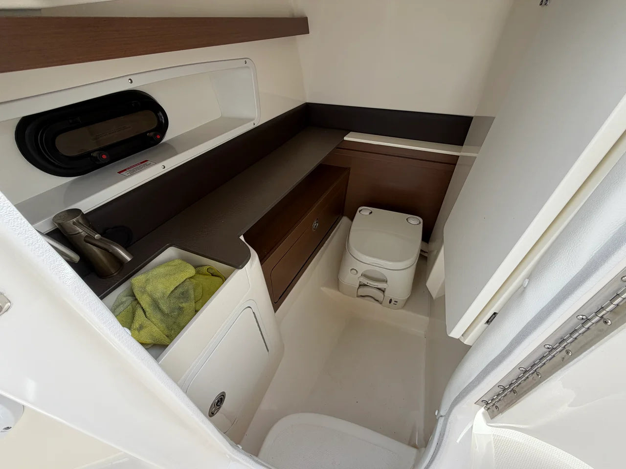 2017 Sea Ray SDX 290 OB 29.0 feet, Stuart, Florida #31