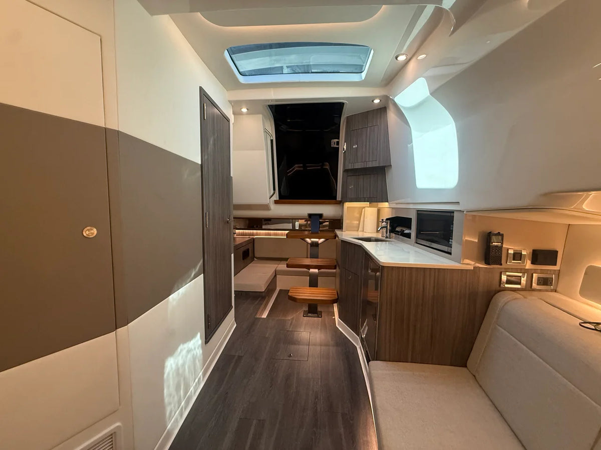 2022 Sea Ray 370 SUNDANCER OUTBOARD 37.0 feet, Cumming, GA #62