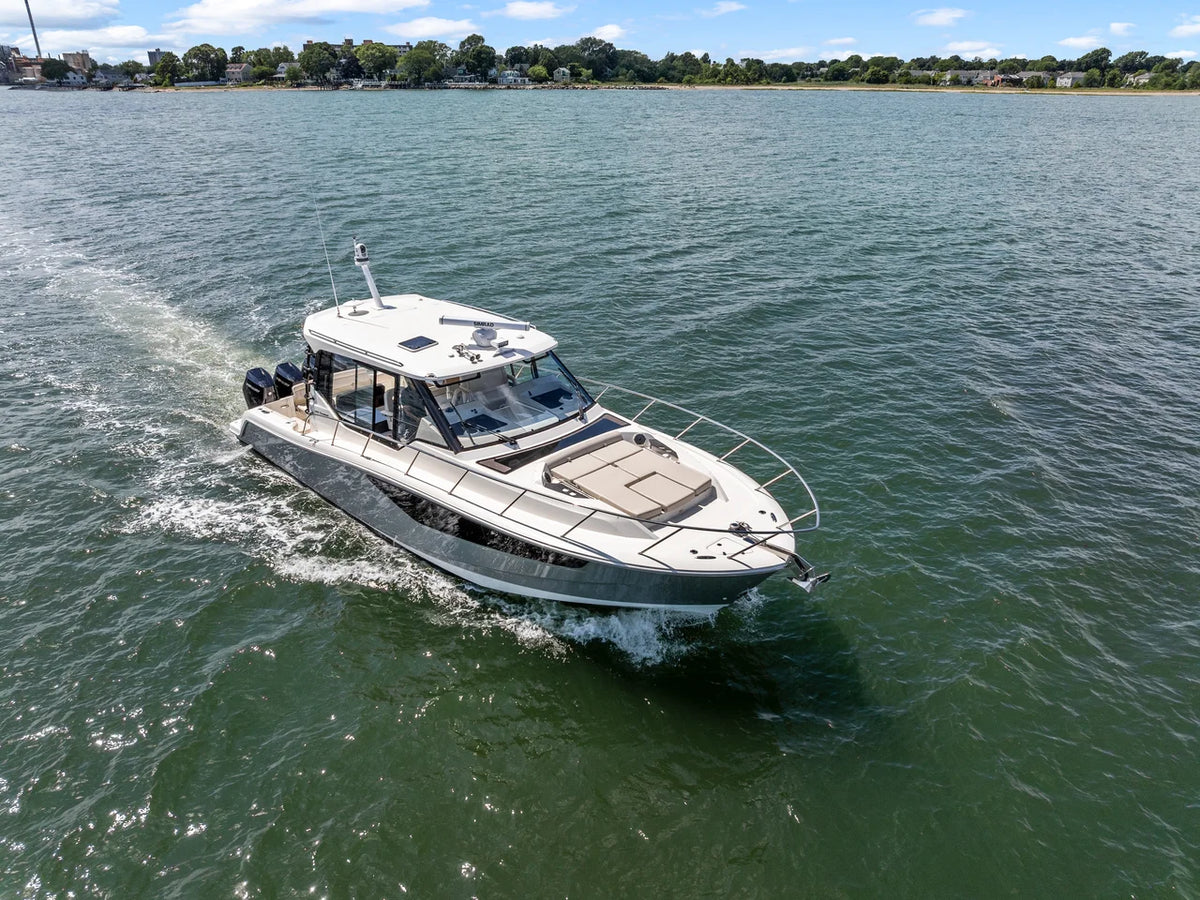 2025 Boston Whaler 405 Conquest 40.0 feet, Quincy, MA #3