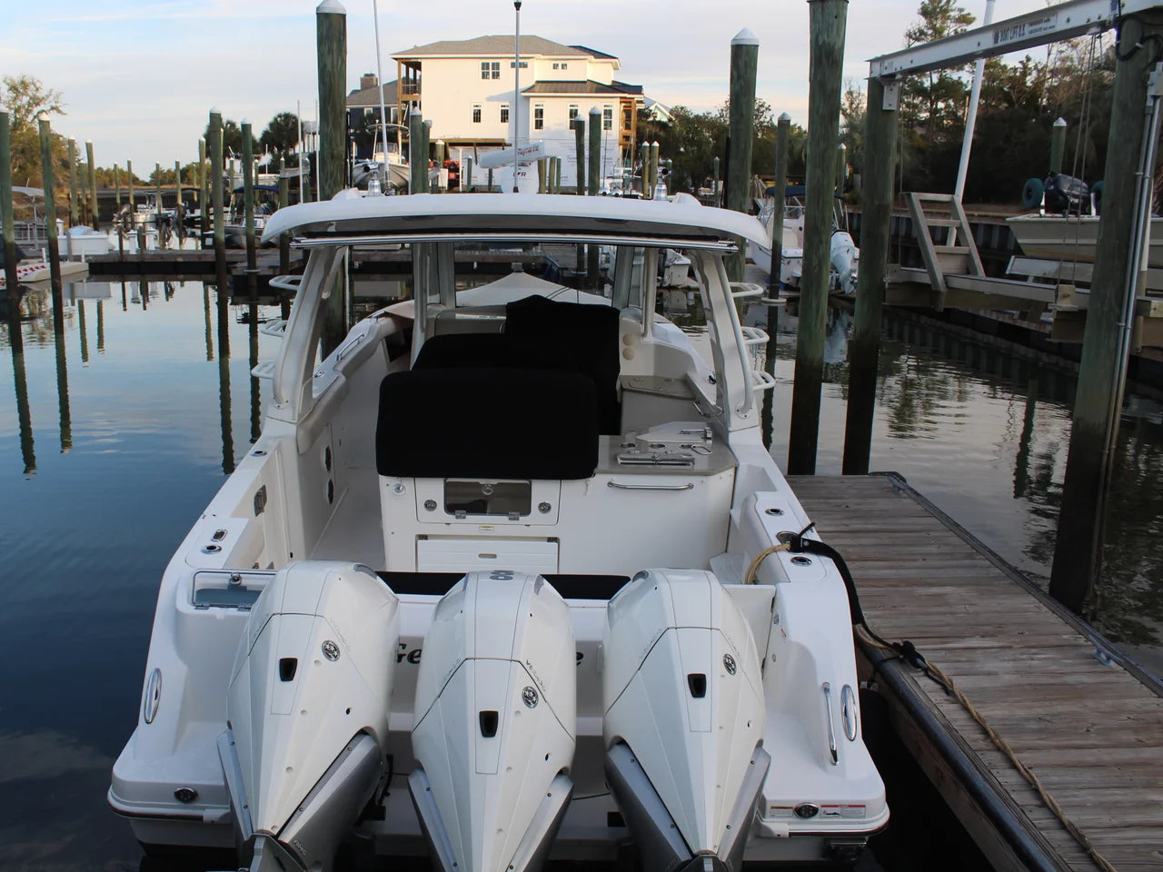 2021 Boston Whaler 350 REALM 35.0 feet, Wilmington, NC #15