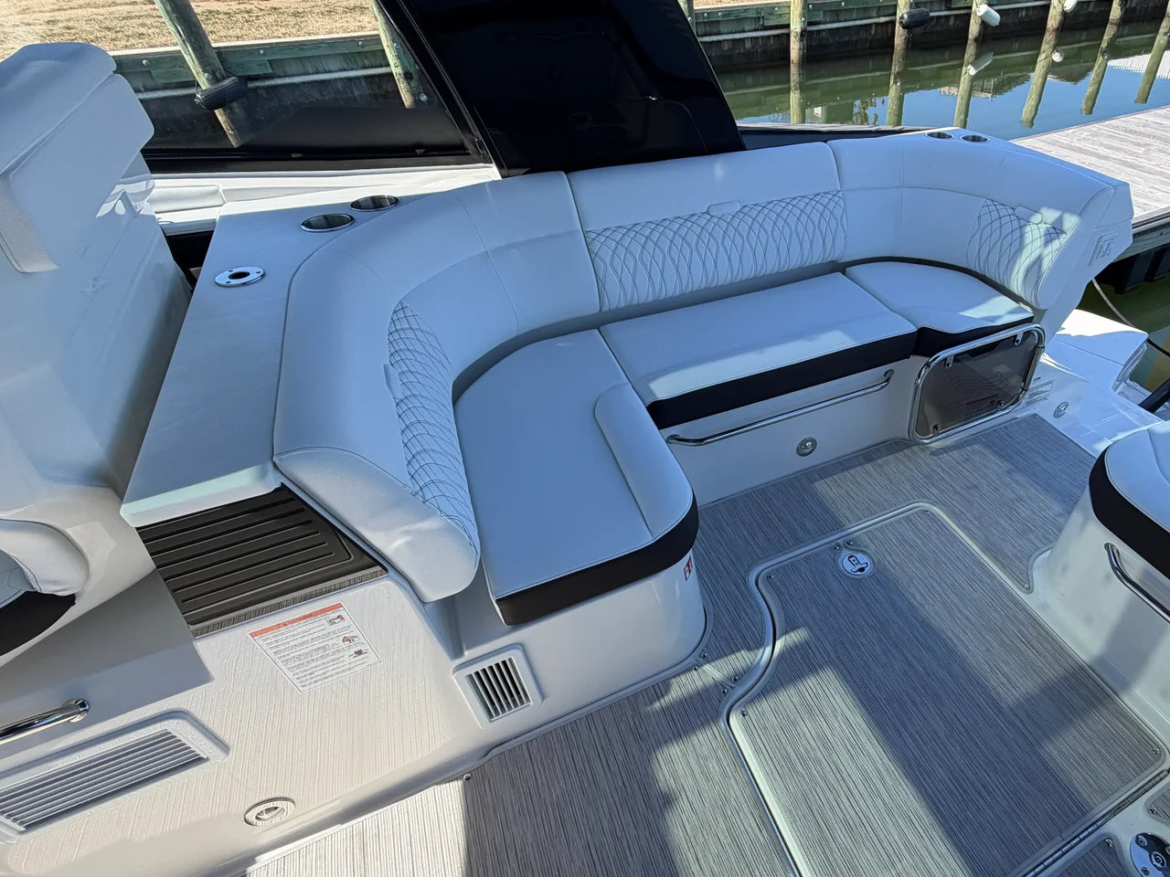 2026 Sea Ray Sundancer 370 Outboard 37.0 feet, Grasonville, MD #20