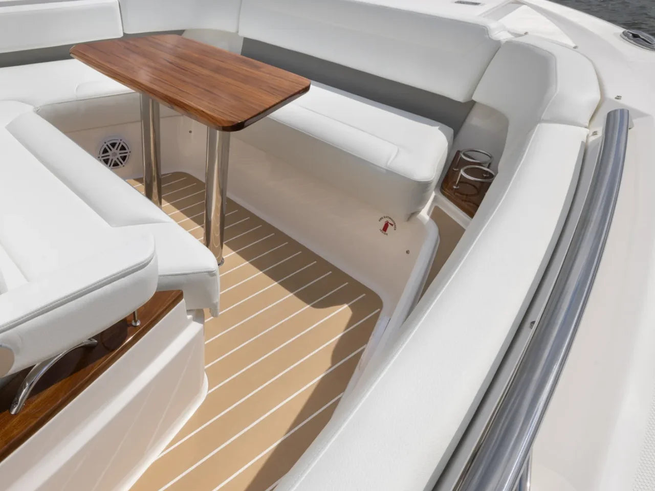 2026 Tiara Yachts 39 LS 39.0 feet, Inuvik, Northwest Territories #9