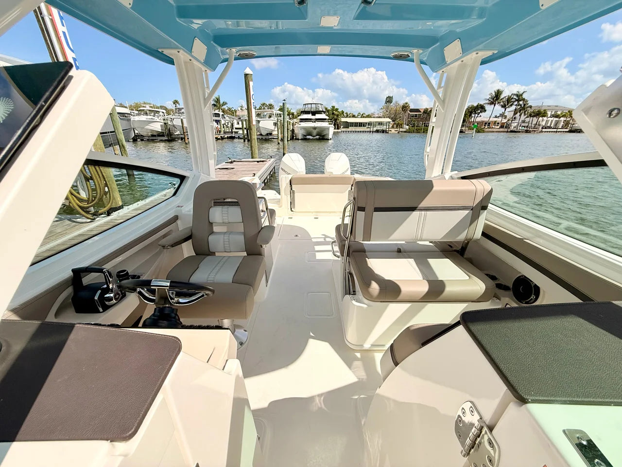 2026 Boston Whaler 280 Vantage 28.0 feet, Naples, Florida #48