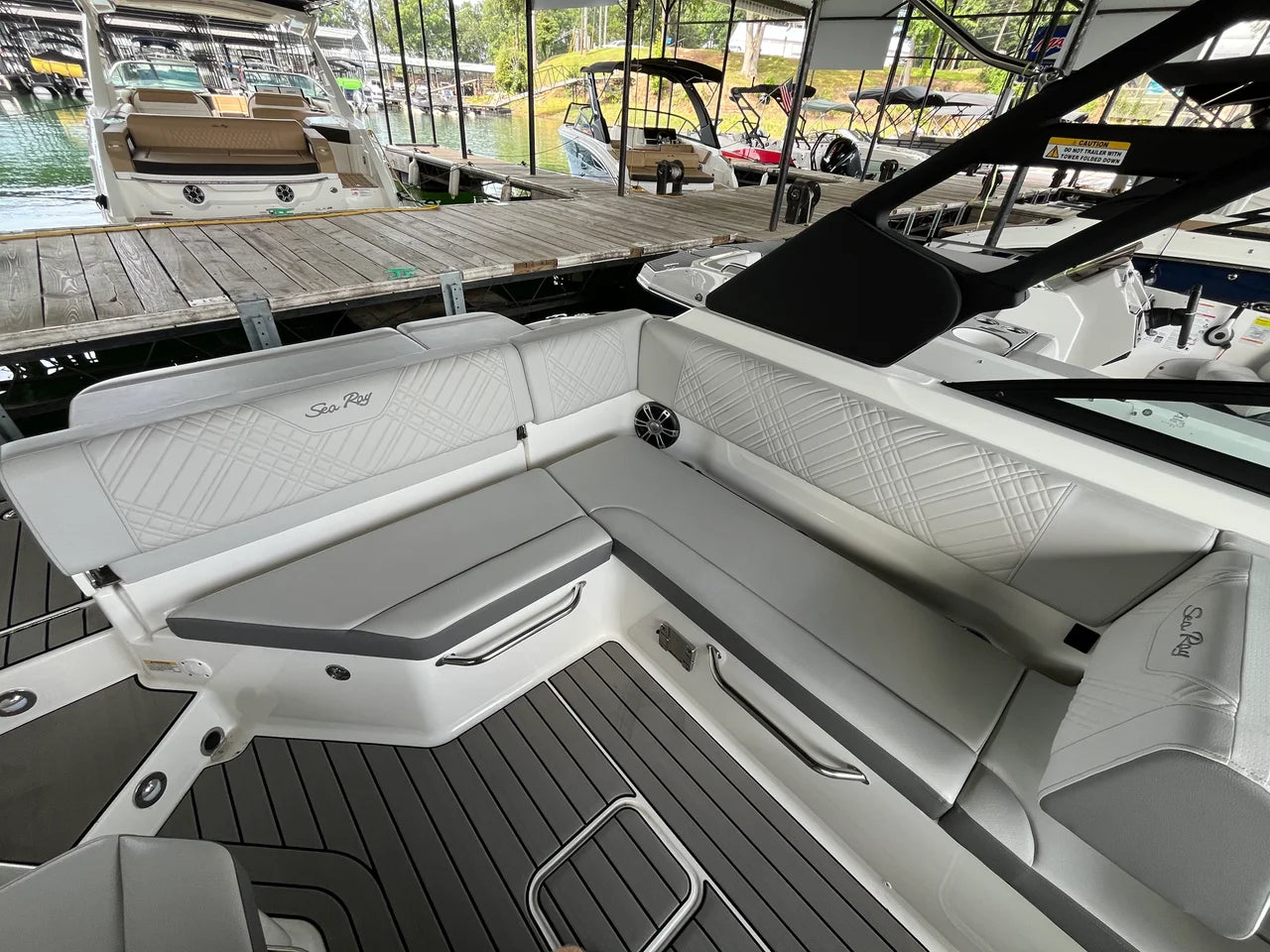 2025 Sea Ray 250 SDX 25.0 feet, Osage Beach, Missouri #6