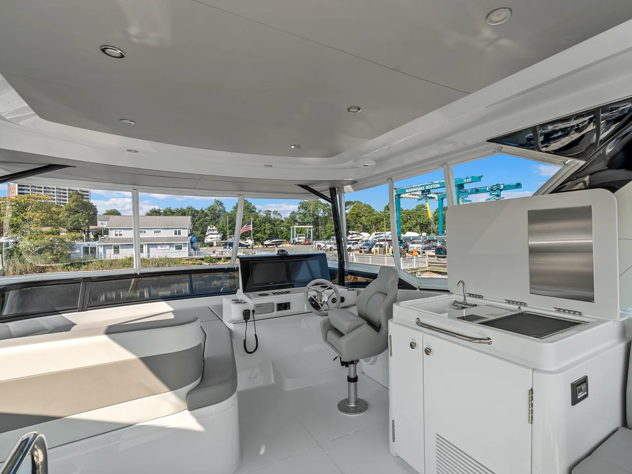 2027 Cruisers Yachts 50 FLY 50.0 feet, Quincy, MA #46