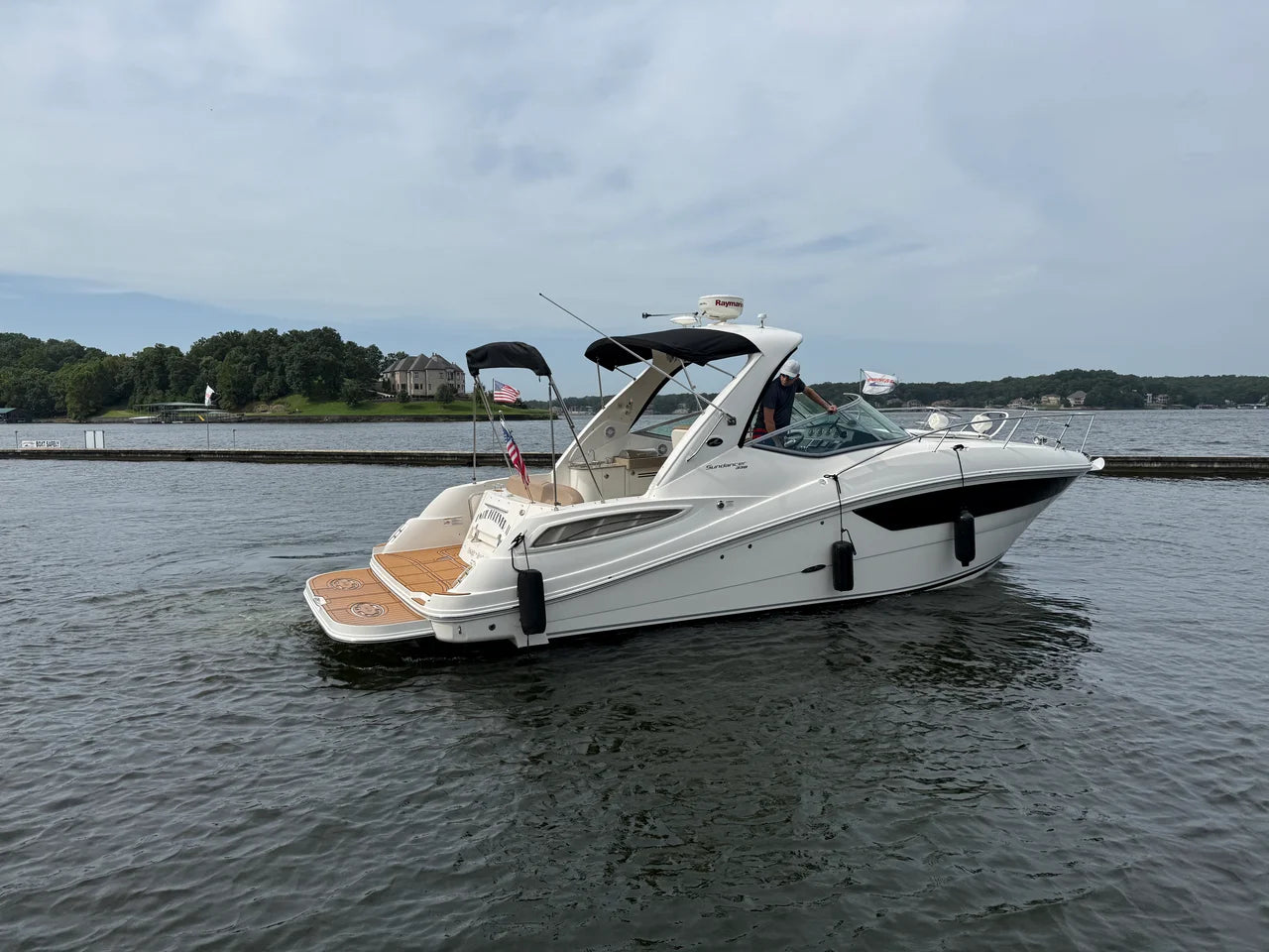2016 Sea Ray 330 SUNDANCER 33.0 feet, Lake Ozark, MO #2