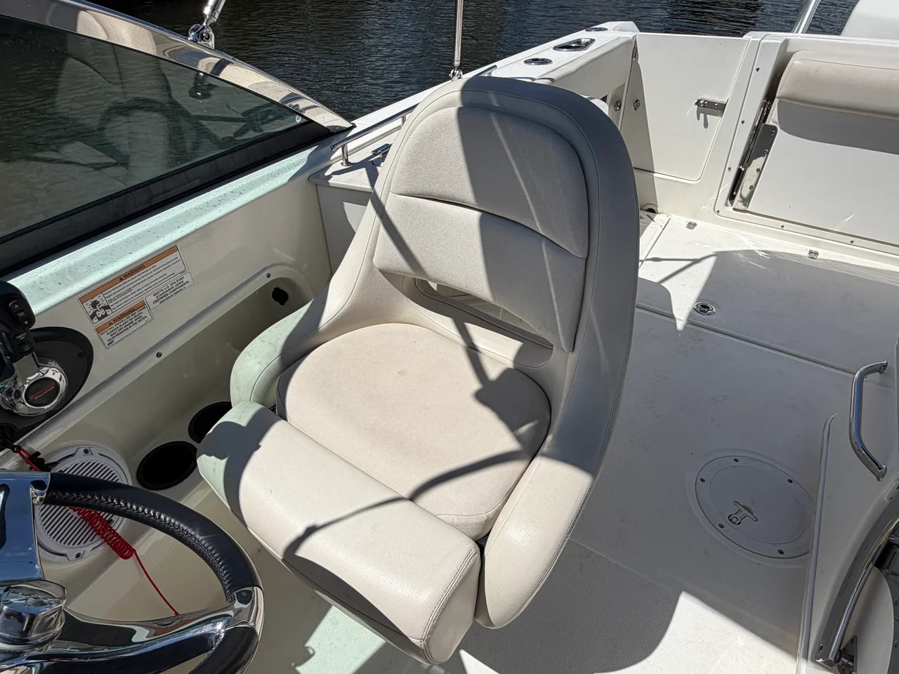 2017 Boston Whaler 230 VANTAGE 23.0 feet, Pensacola, Florida #17