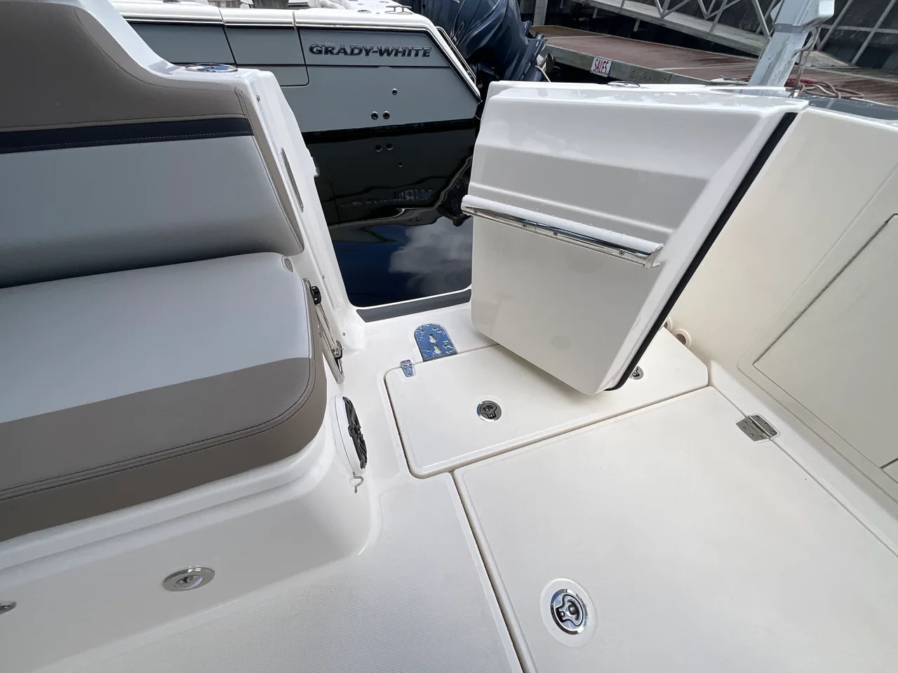 2026 Boston Whaler 330 Vantage 33.0 feet, Jacksonville Beach, Florida #16