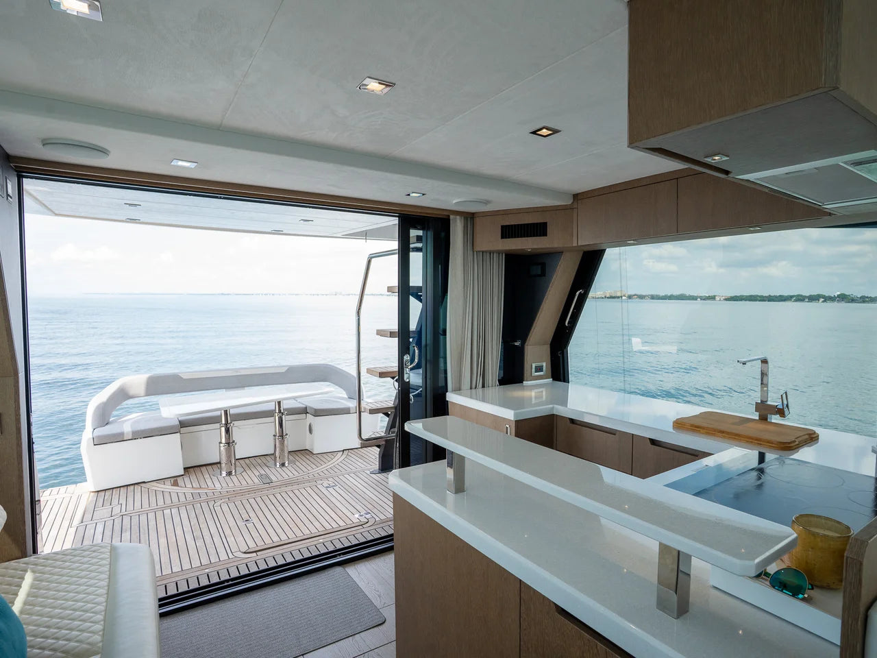 2022 Galeon 510 SKY 51.0 feet, Miami, FL #33