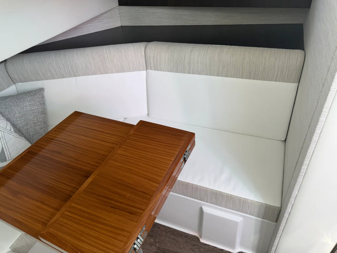 2024 Cruisers Yachts 38 GLS 38.0 feet, Excelsior, Minnesota #42