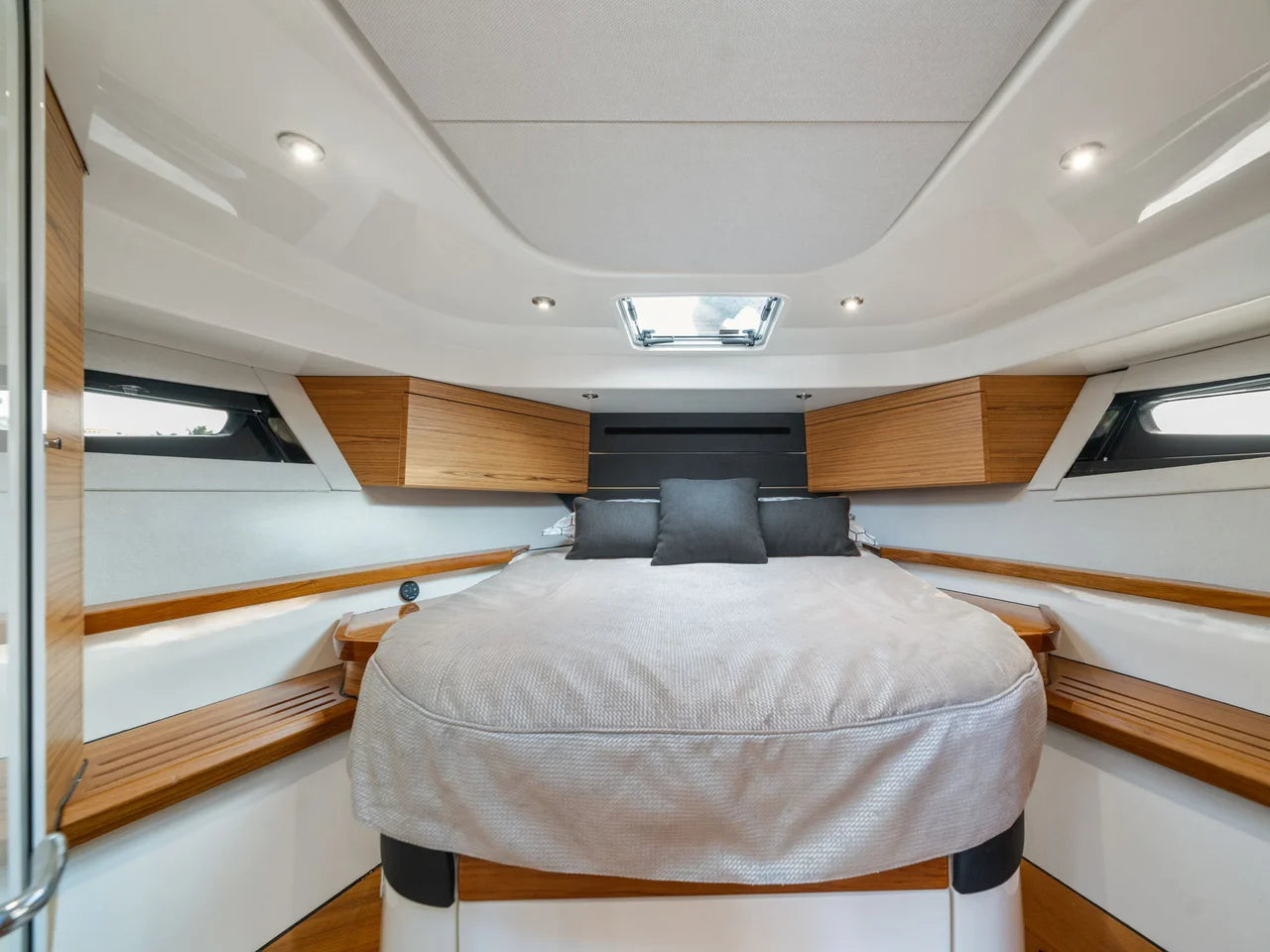 2022 Boston Whaler 405 40.0 feet, Naples, Florida #68
